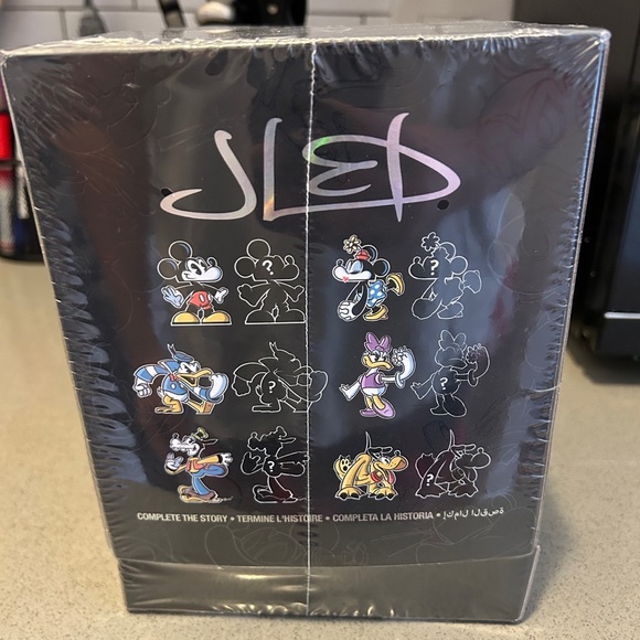 Disney Parks 2023 X Joe Ledbetter JLED Goofy Color Vinyl Figurine LE NEW - Picture 4 of 6